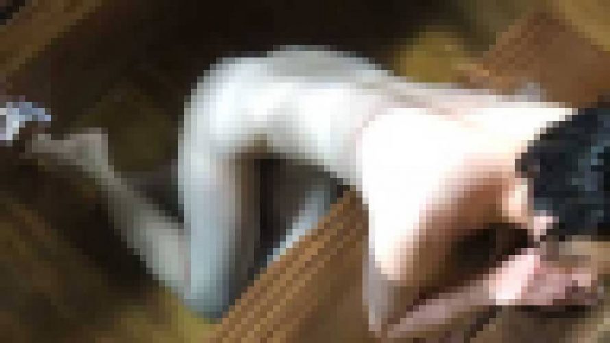 【立ち上げキャンペーン＄38→＄12】【本妻】露天の檜風呂に座らせてローションまみれにし、日頃の疲れをとってあげるはずが中出し。不倫はするが美妻だなと思う瞬間です。かなり真面目な妻なのですがとても敏感です。　本妻　素妻成長日誌