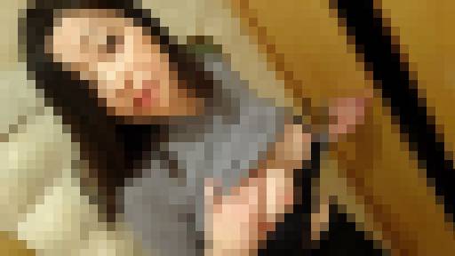 細身で巨乳！白い柔肌で誘惑する五十路の美魔女　保坂友利子　パコパコママ