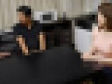 潮吹き欲求不満な奥さんの熱い誘惑 雨音わかな パコパコママ
