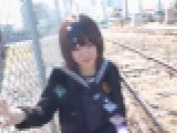 GIRLS&BOUGA !田舎JKりりちゃん登場!可愛いお尻とダークネスえっちな雰囲気の制服姿で露出&忘我地方巡業中! りり 忘我