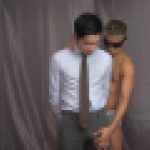 筋肉質ゴーグルマンとの巨根兜合わせ、そして最後にザーメンぶっかけ　濃い顔の現役大学生　G-EAGLE