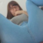 パートちゃん。発育良すぎ… Hカップ ほのか レンタルビデオ店勤務の「むっちむち」「爆乳」「ドM」三拍子揃ったメガネ地味主婦、店長と絶賛不倫中　三原ほのか　EAGLE