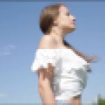 野外でオナニー　ジュリアナ　Stunning18