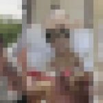 顔はキレイだけど、けしからん身体をしている熟女さん　　